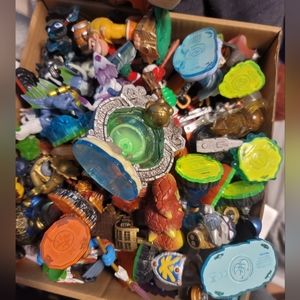 Skylanders game stuff